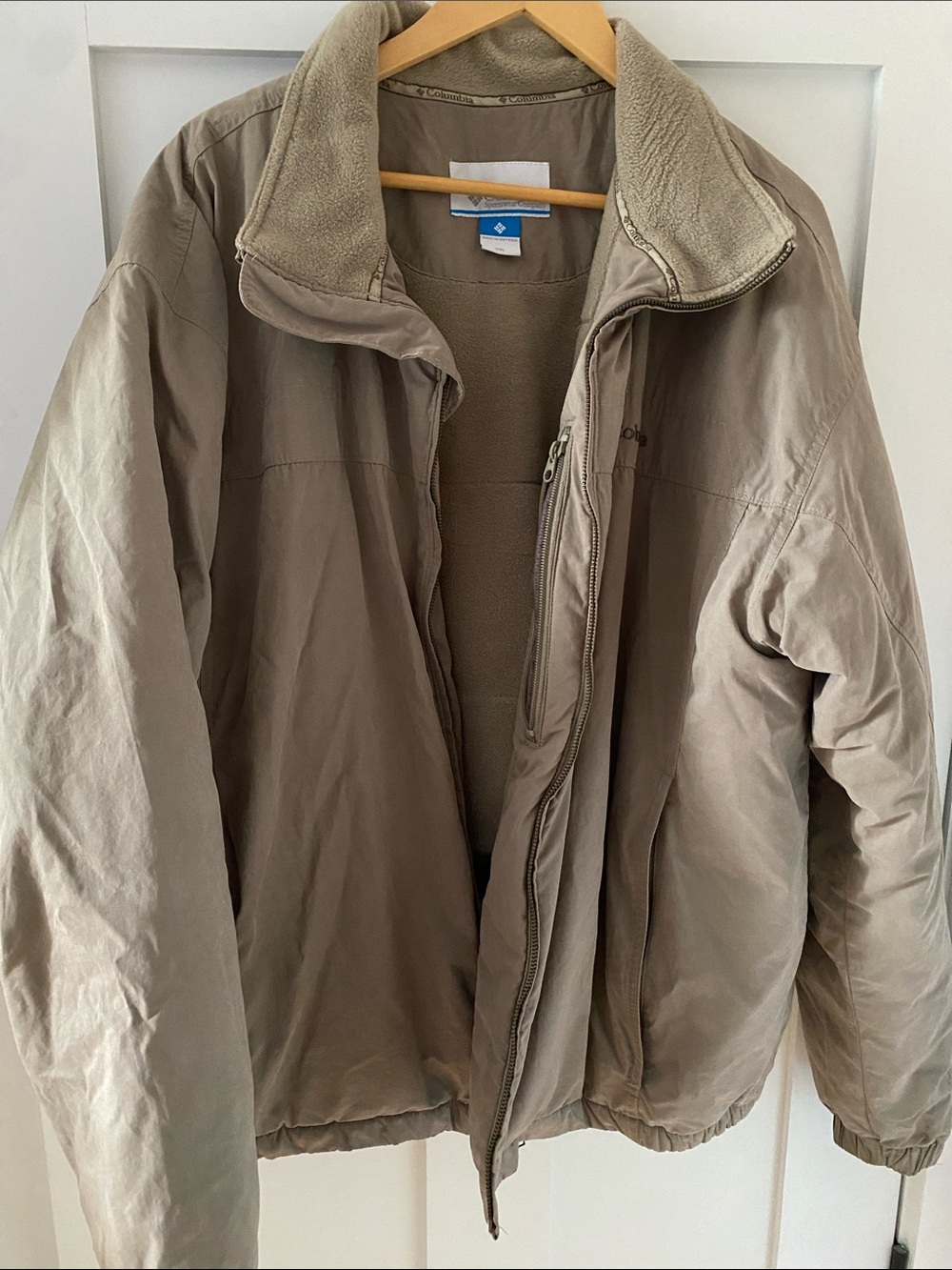 Columbia Men's Taupe Brown Fleece-Lined Puffer Jacket